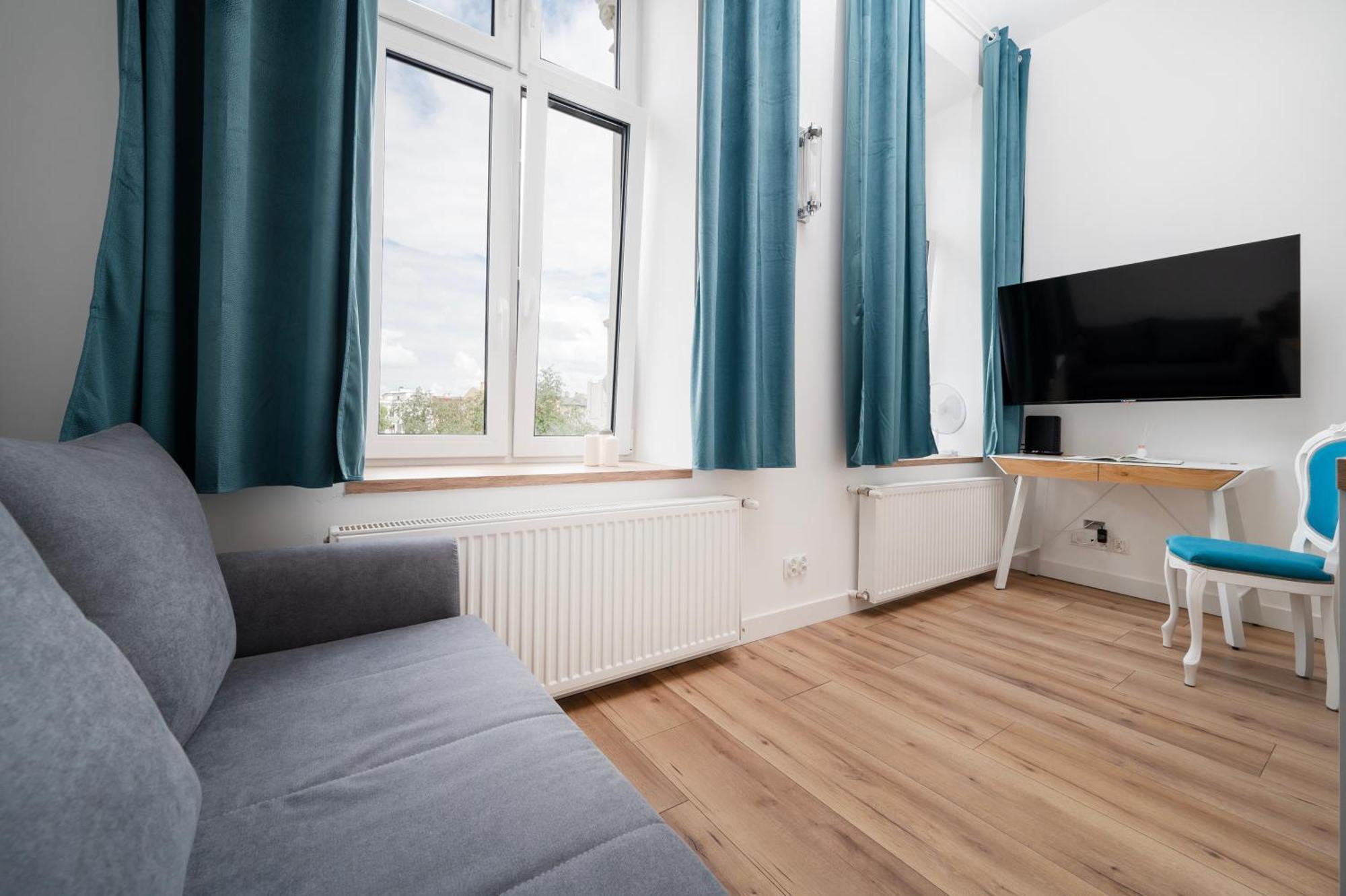 Lodz Jaracza Apt - Workspace, Parking, Park Nearby - By Rentujemy Εξωτερικό φωτογραφία